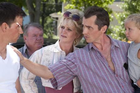 Christian Bale als sein Bruder Dicky Eklund (r.) und Melissa Leo als seine Mutter Alice Ward erhielten 2011 für ihre Perform...