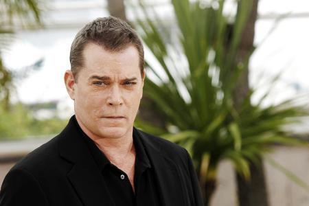 Ray Liotta spielt in Ray Liotta spielt in