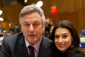 Verwirrung um Kind Nummer sechs: Alec Baldwin schimpft gegen Hater