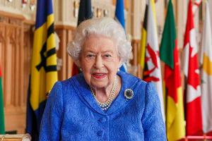Am Commonwealth Day Anfang März zollte die Queen ihrem kranken Ehemann mit einer Brosche Tribut.