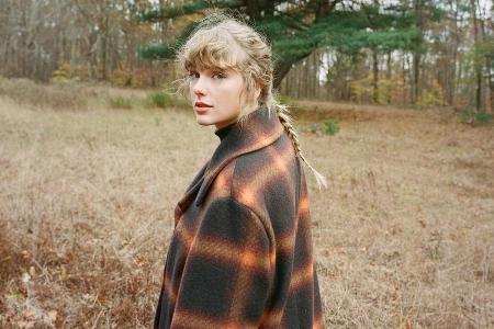 Taylor Swift hat bei den Grammys Musikgeschichte geschrieben. Taylor Swift hat bei den Grammys Musikgeschichte geschrieben.