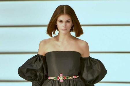 Kaia Gerber bei der Chanel-Show auf der Pariser Fashion Week. Kaia Gerber bei der Chanel-Show auf der Pariser Fashion Week.