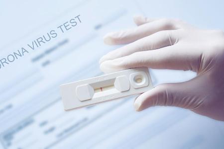 Corona-Tests werden für den Grenzübertritt aus Frankreich essenziell. Corona-Tests werden für den Grenzübertritt aus Frankreich essenziell.