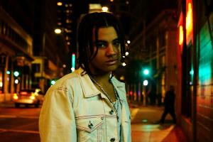 Wie erklärt sich Rapper 24kGoldn seinen internationalen Erfolg?