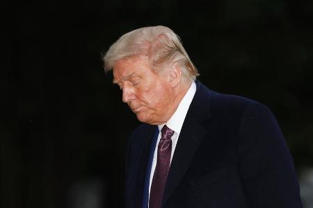 Donald Trump muss sich erneut einem Amtsenthebungsverfahren stellen. Donald Trump muss sich erneut einem Amtsenthebungsverfahren stellen.