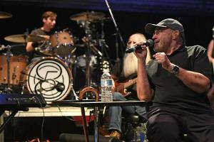 Musiklegende Phil Collins: Bleibt es mit 70 bei "Da kommt noch was"?