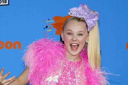 JoJo Siwa wurde unter anderem als Star mehrerer Nickelodeon-Shows berühmt. JoJo Siwa wurde unter anderem als Star mehrerer Nickelodeon-Shows berühmt.