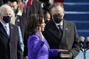 Nach Amtseinführung: Die ersten Tweets von Biden und Harris im Amt