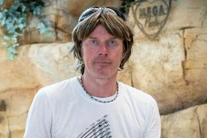 Schlagerstar Mickie Krause gibt Konzert vor 50 Personen in Namibia