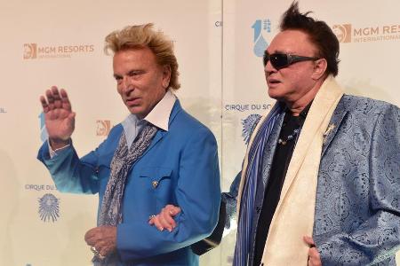 Siegfried (li.) mit Magier-Kollege Roy auf einer Las-Vegas-Veranstaltung im Jahr 2014. Siegfried (li.) mit Magier-Kollege Roy auf einer Las-Vegas-Veranstaltung im Jahr 2014.