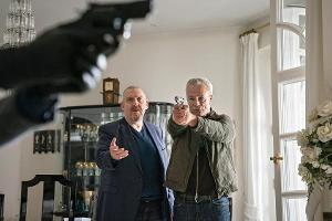 Die Kommissare Max Ballauf (Klaus J. Behrendt, r.) und Freddy Schenk (Dietmar Bär) versuchen im "Tatort: Der Tod der Anderen...