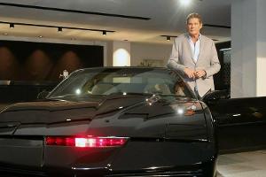 David Hasselhoffs K.I.T.T. für 300.000 Dollar versteigert