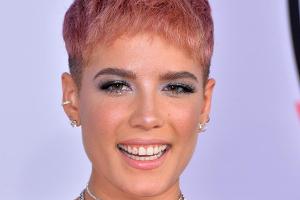 Sängerin Halsey ist schwanger