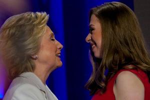 Hillary Clinton: Throwback-Post zum Geburtstag ihrer Tochter Chelsea