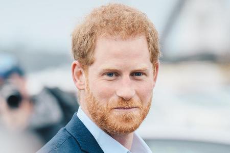 Prinz Harry hat sich mit dem Umzug in die USA nicht nur Freunde gemacht Prinz Harry hat sich mit dem Umzug in die USA nicht nur Freunde gemacht