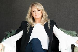 Bonnie Tyler hat im Lockdown das Schwimmen gelernt