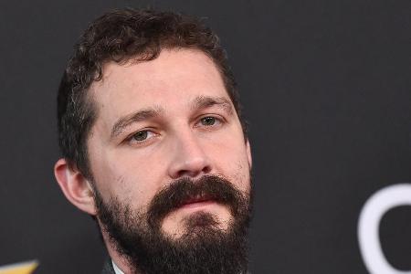 Shia LaBeouf soll sich in einer Suchtklinik aufhalten. Shia LaBeouf soll sich in einer Suchtklinik aufhalten.