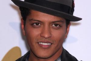 100.000 Dollar Beute: Verbrecher gab sich als Bruno Mars aus