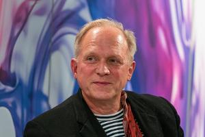 So bleibt "Tatort"-Star Ulrich Tukur im Lockdown fit