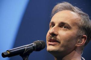 Jan Böhmermann zofft sich mit MontanaBlack