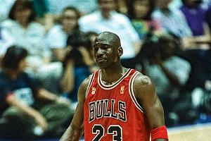 Wurde Michael Jordan mit einer Pizza vergiftet?
