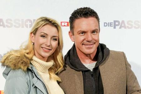Anna-Carina Woitschack und Stefan Mross im Februar 2020 in Essen Anna-Carina Woitschack und Stefan Mross im Februar 2020 in Essen