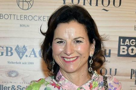 Bleibt dem Rampenlicht zunächst treu: Claudia Obert Bleibt dem Rampenlicht zunächst treu: Claudia Obert