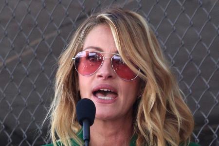 Julia Roberts hat als erster Star seinen Instagram-Account abgetreten - viele weitere werden folgen. Julia Roberts hat als erster Star seinen Instagram-Account abgetreten - viele weitere werden folgen.