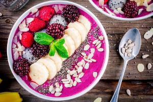 Drei leckere Smoothie-Bowls für jeden Geschmack