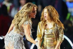 Jennifer Lopez gibt Shakira Tanz-Nachhilfe