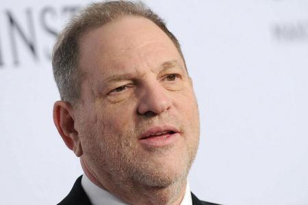 Nicht nur Harvey Weinstein sitzt während der Corona-Krise hinter Gittern. Nicht nur Harvey Weinstein sitzt während der Corona-Krise hinter Gittern.