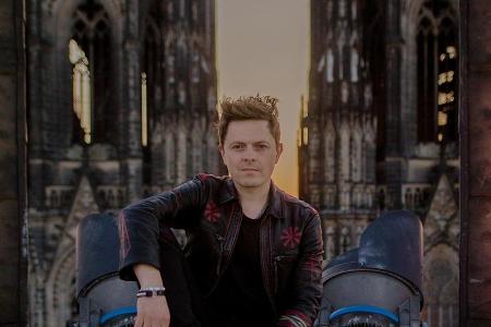 Michael Patrick Kelly im Kölner Dom. Michael Patrick Kelly im Kölner Dom.