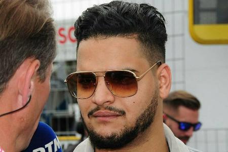 Yonii, hier am Norisring, bittet seine Fans um Unterstützung nach dem Tod seines Bruders. Yonii, hier am Norisring, bittet seine Fans um Unterstützung nach dem Tod seines Bruders.