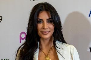 Kim Kardashian West kassiert mit Mundschutzmasken ab