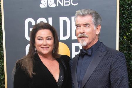Pierce Brosnan und seine Frau Keely Shaye Smith bei den Golden Globes Anfang 2020 Pierce Brosnan und seine Frau Keely Shaye Smith bei den Golden Globes Anfang 2020
