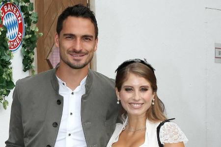 Mats und Cathy Hummels auf dem Oktoberfest 2018. Mats und Cathy Hummels auf dem Oktoberfest 2018.