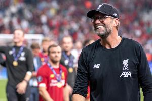 Jürgen Klopp bringt Liverpool-Meisterfeier mit Dance Moves zum Kochen