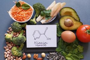 Gegen Pickel und Co.: Das steckt hinter dem Power-Vitamin Niacin