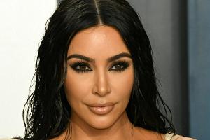 Kim Kardashian: Neue Bikinibilder lösen Welle der Kritik aus