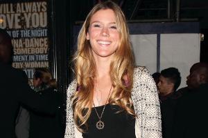 Schwangere Joss Stone spricht über Ängste vor der Geburt