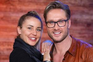 Nico Schwanz und Julia Prokopy werden Eltern
