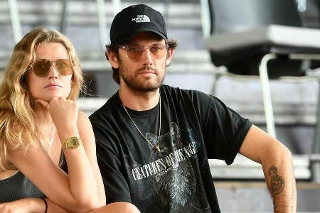 Toni Garrn und Alex Pettyfer bei einem gemeinsamen Auftritt.