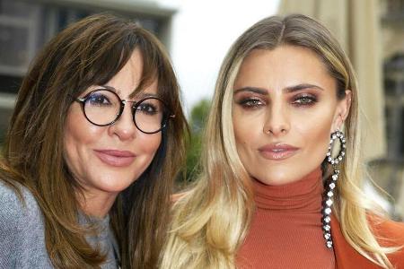 Simone (l.) und Sophia Thomalla bei einem gemeinsamen Auftritt in Berlin 2018 Simone (l.) und Sophia Thomalla bei einem gemeinsamen Auftritt in Berlin 2018