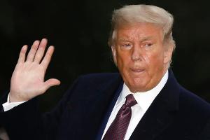 Von Covid-19 "geheilt": Trump nimmt keine Medikamente mehr