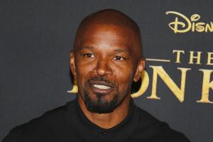 Tagsüber Pool-Boy, nachts Vampir-Killer: Jamie Foxx zieht in "Day Shift" Blutsaugern die Zähne