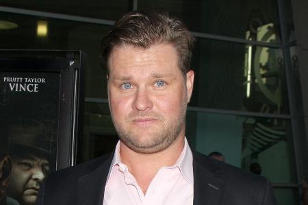 Zachery Bryan wurde durch die Serie Zachery Bryan wurde durch die Serie