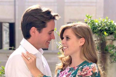 Prinzessin Beatrice und Edoardo Mapelli Mozzi wollten eigentlich am 29. Mai in London heiraten, dann kam die Corona-Pandemie. Prinzessin Beatrice und Edoardo Mapelli Mozzi wollten eigentlich am 29. Mai in London heiraten, dann kam die Corona-Pandemie.