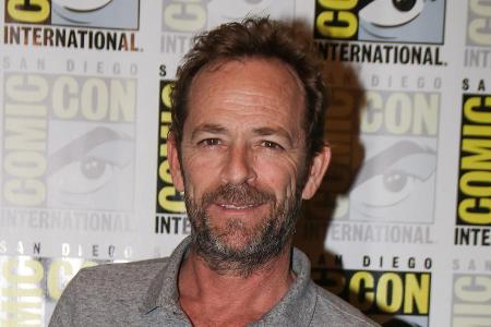 Luke Perry bei der Comic Con im Juli 2018 in San Diego, Kalifornien Luke Perry bei der Comic Con im Juli 2018 in San Diego, Kalifornien