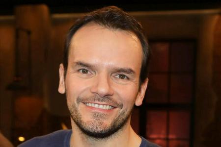 Auch Steffen Henssler hatte sich mit dem Coronavirus infiziert. Auch Steffen Henssler hatte sich mit dem Coronavirus infiziert.