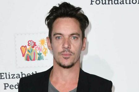 Jonathan Rhys Meyers wurde verhaftet. Jonathan Rhys Meyers wurde verhaftet.